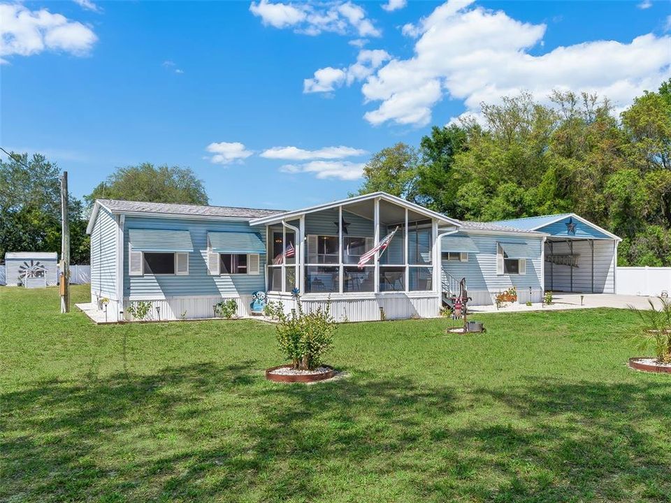 For Sale: $290,000 (3 beds, 2 baths, 1566 Square Feet)