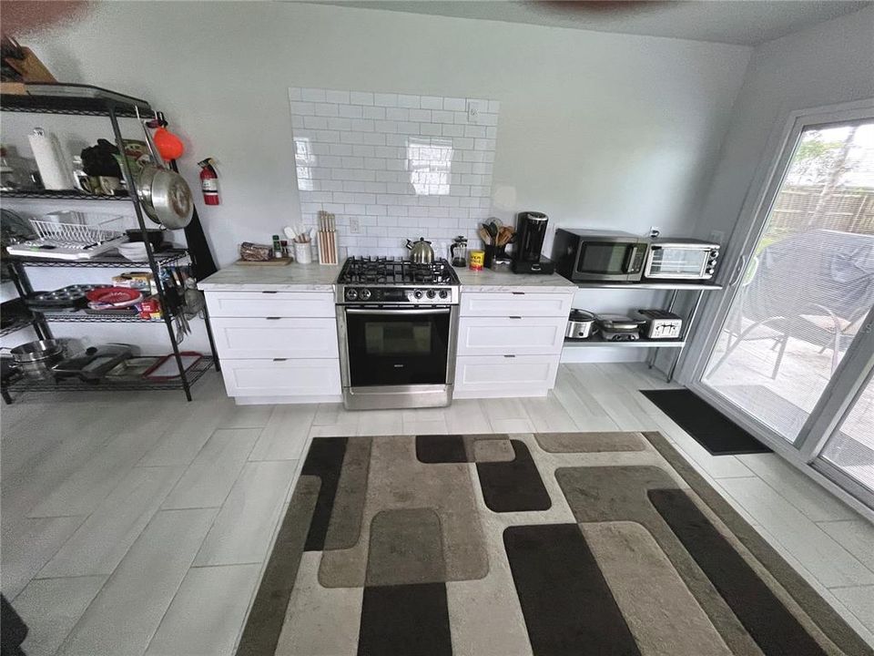 En Venta: $375,000 (2 camas, 1 baños, 1067 Pies cuadrados)