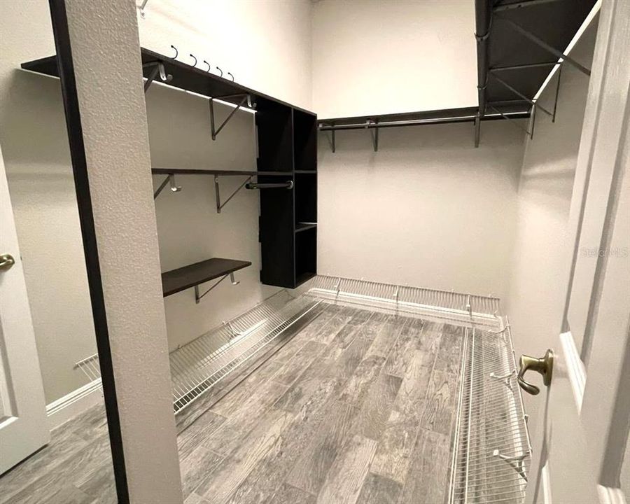For Rent: $2,600 (3 beds, 2 baths, 1770 Square Feet)