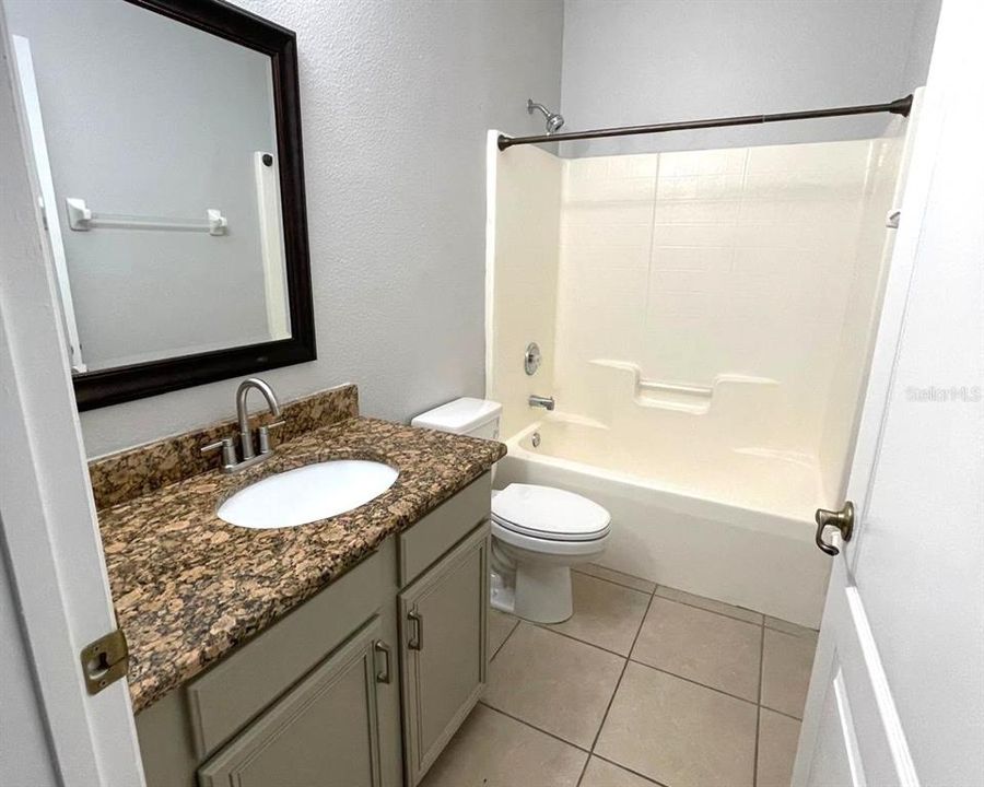 For Rent: $2,600 (3 beds, 2 baths, 1770 Square Feet)