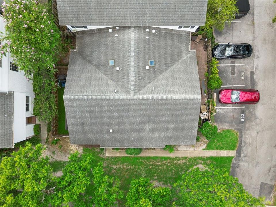 For Sale: $330,000 (2 beds, 2 baths, 803 Square Feet)