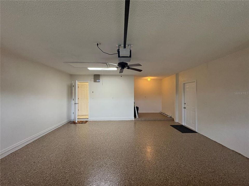 En Venta: $495,000 (3 camas, 2 baños, 2058 Pies cuadrados)