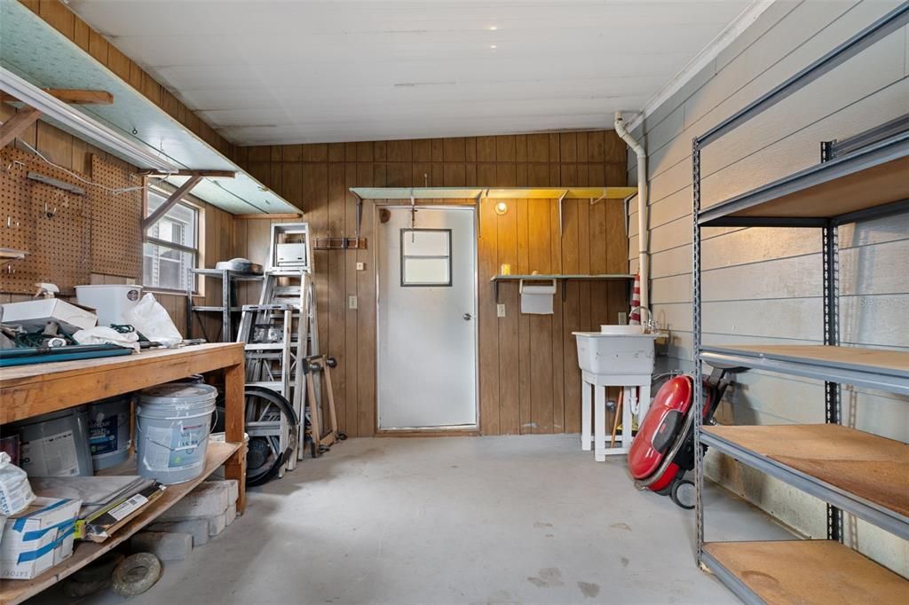 For Sale: $199,900 (3 beds, 2 baths, 1380 Square Feet)