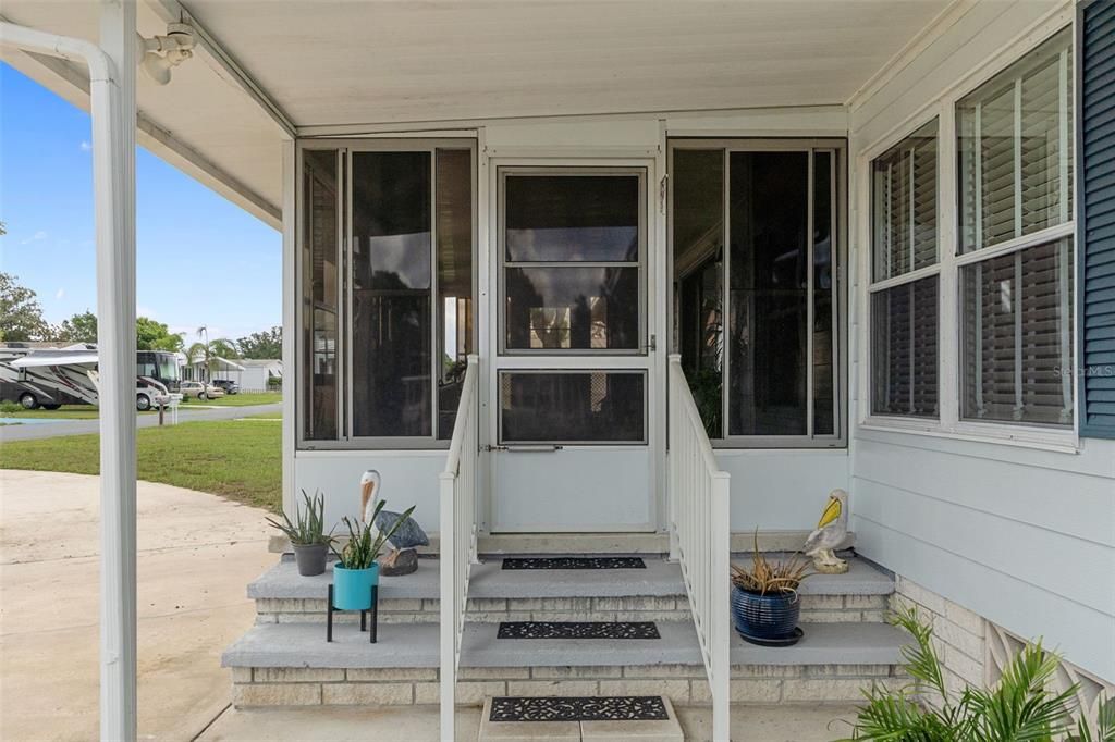 For Sale: $199,900 (3 beds, 2 baths, 1380 Square Feet)