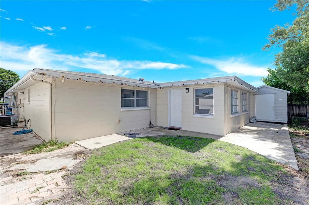 For Sale: $250,000 (3 beds, 2 baths, 1522 Square Feet)