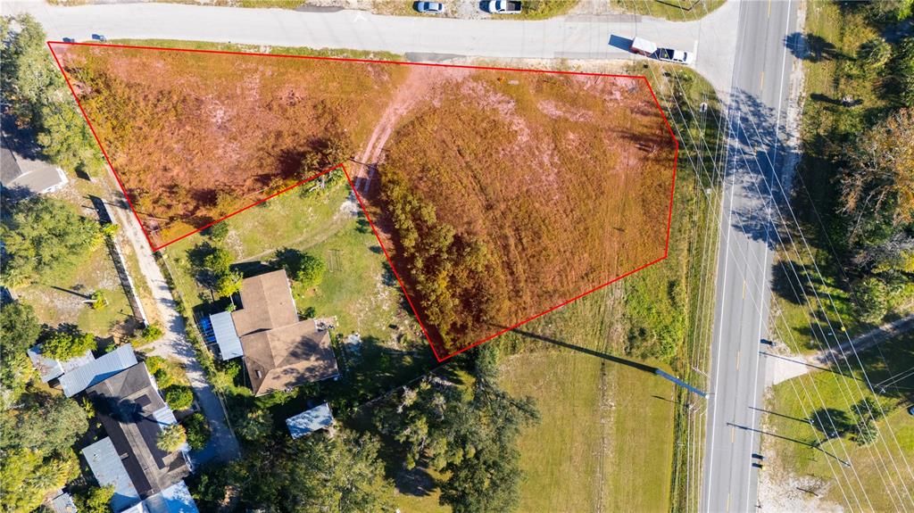 待售: $150,000 (0.39 acres)
