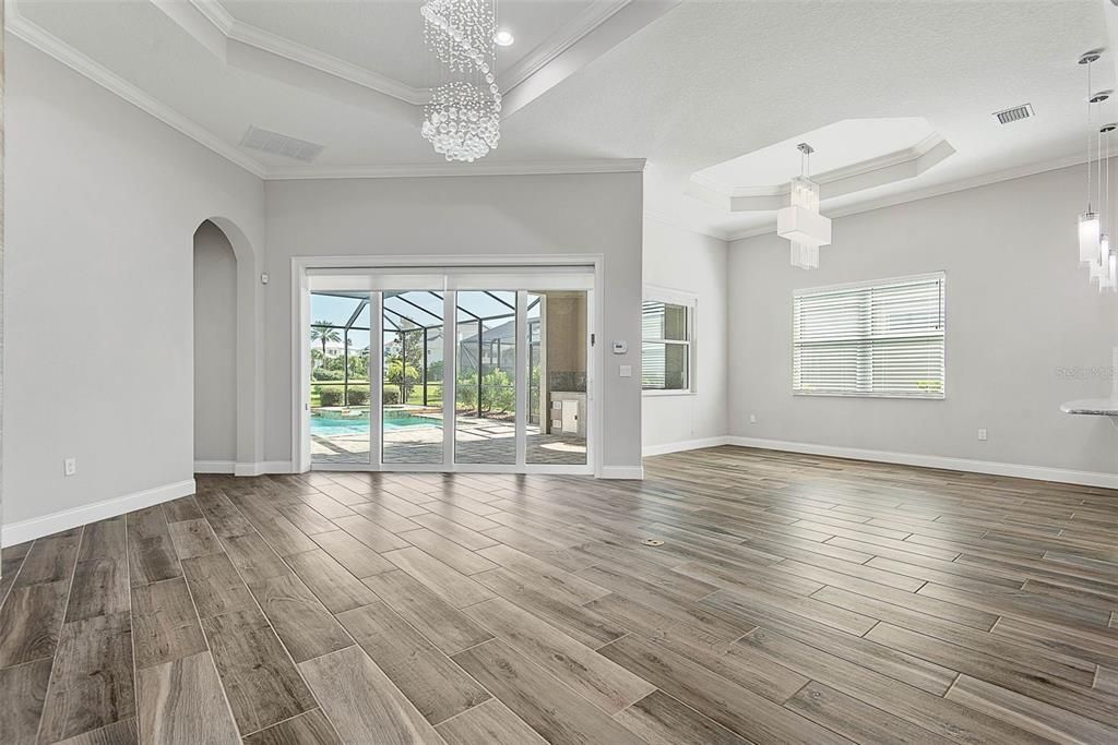 For Rent: $5,485 (4 beds, 3 baths, 3012 Square Feet)