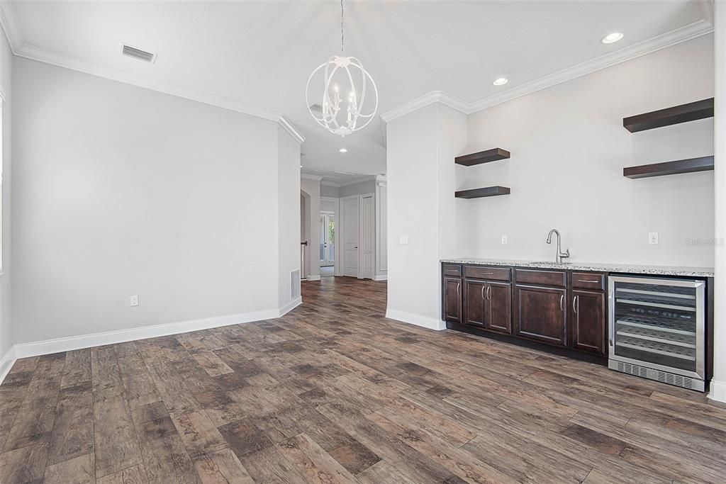 For Rent: $5,485 (4 beds, 3 baths, 3012 Square Feet)