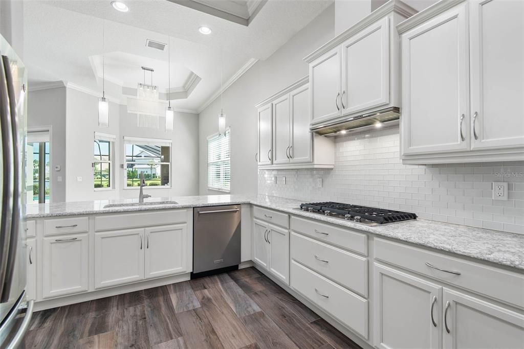 For Rent: $5,485 (4 beds, 3 baths, 3012 Square Feet)