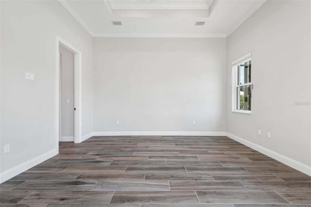 For Rent: $5,485 (4 beds, 3 baths, 3012 Square Feet)