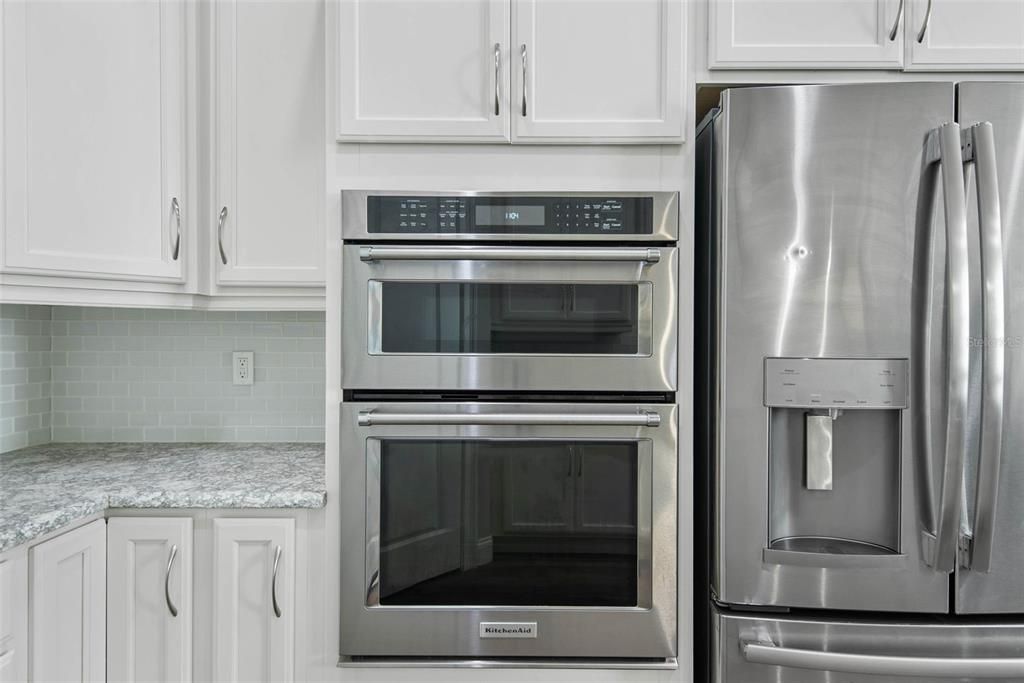 For Rent: $5,485 (4 beds, 3 baths, 3012 Square Feet)