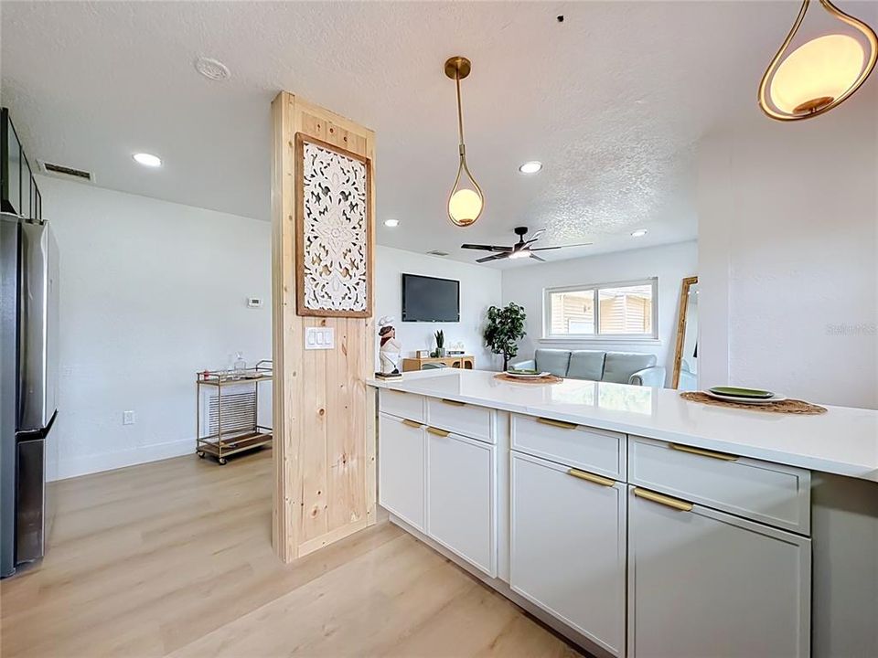For Sale: $384,900 (4 beds, 3 baths, 1556 Square Feet)