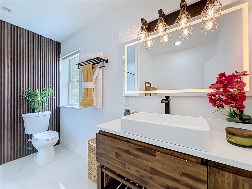 For Sale: $384,900 (4 beds, 3 baths, 1556 Square Feet)