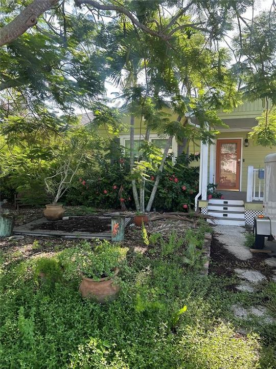 En Venta: $499,000 (3 camas, 2 baños, 1310 Pies cuadrados)