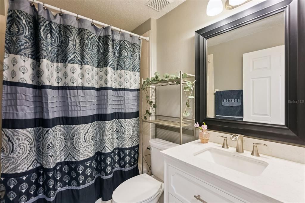 For Sale: $365,000 (3 beds, 2 baths, 1338 Square Feet)