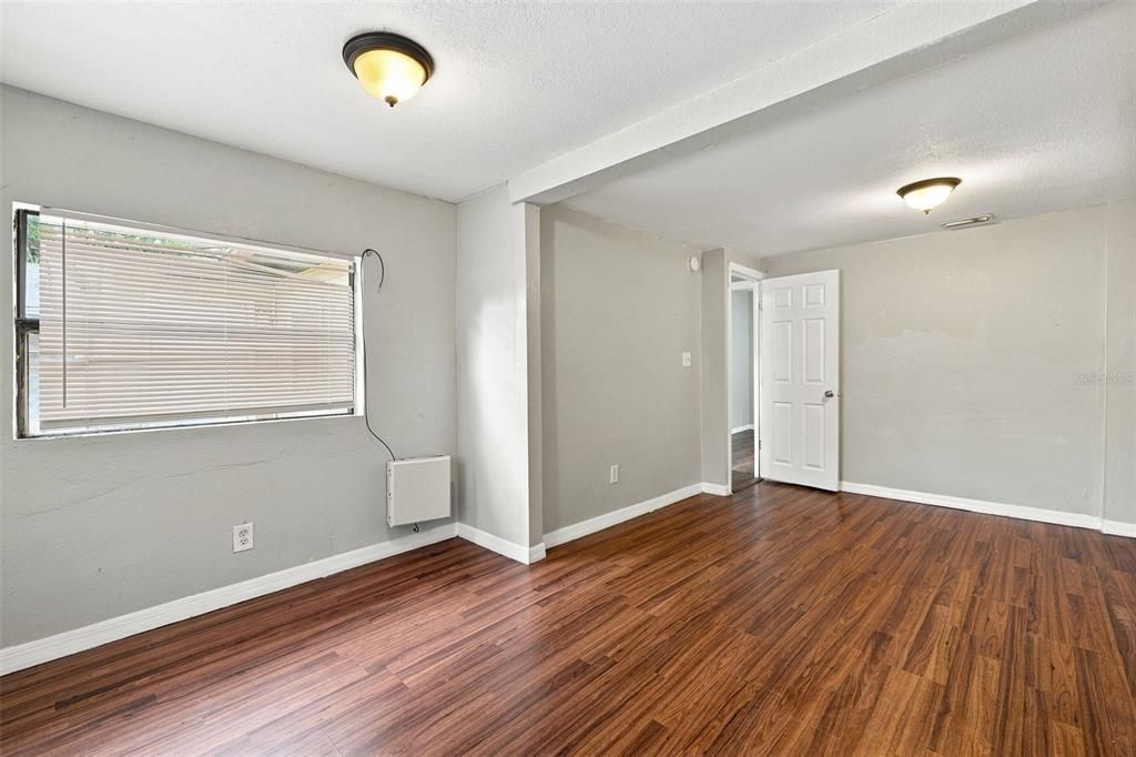 En Venta: $199,999 (3 camas, 1 baños, 871 Pies cuadrados)