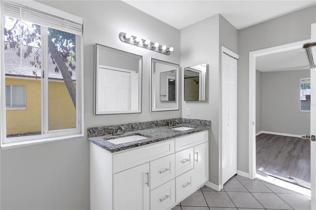 For Sale: $415,000 (3 beds, 2 baths, 1616 Square Feet)
