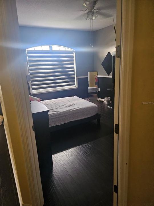 En Venta: $899,900 (6 camas, 4 baños, 4484 Pies cuadrados)