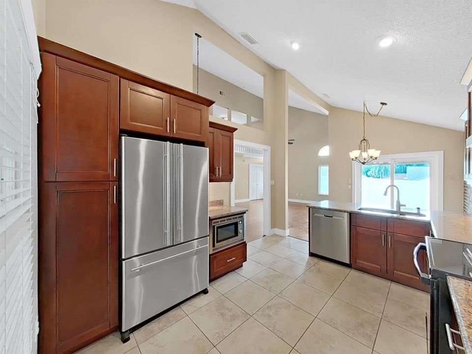 En Venta: $389,900 (3 camas, 2 baños, 1820 Pies cuadrados)