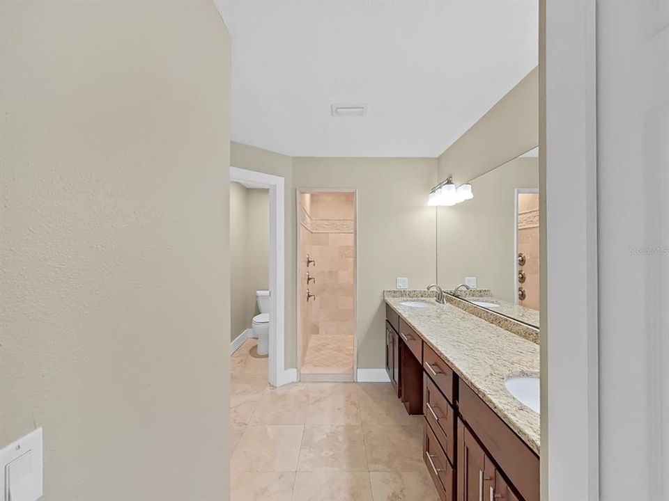 En Venta: $389,900 (3 camas, 2 baños, 1820 Pies cuadrados)