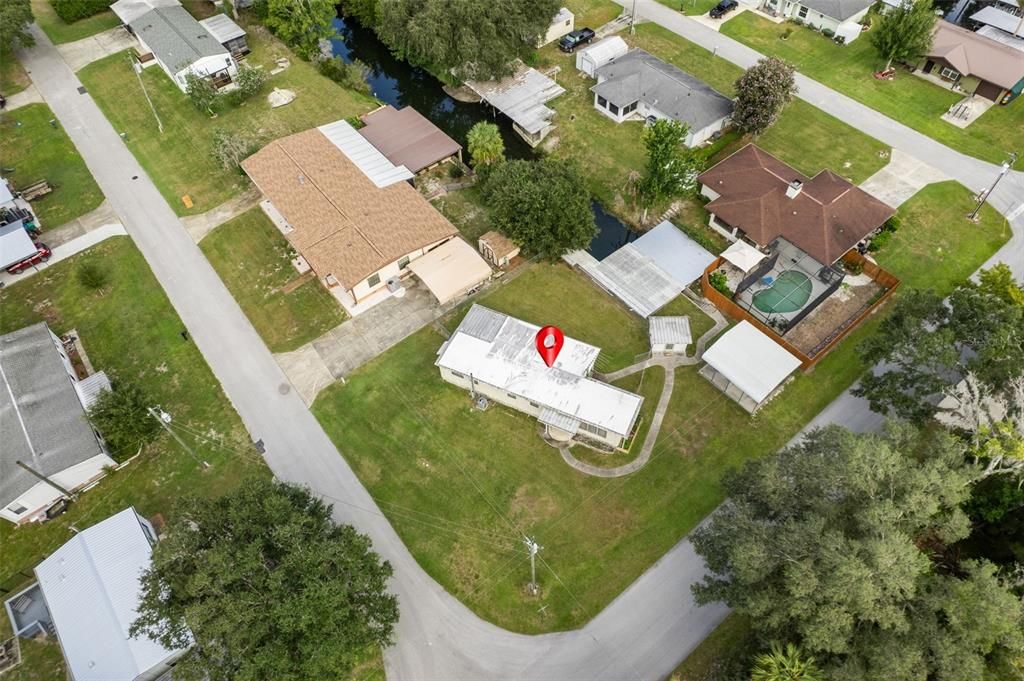 For Sale: $223,000 (2 beds, 1 baths, 972 Square Feet)