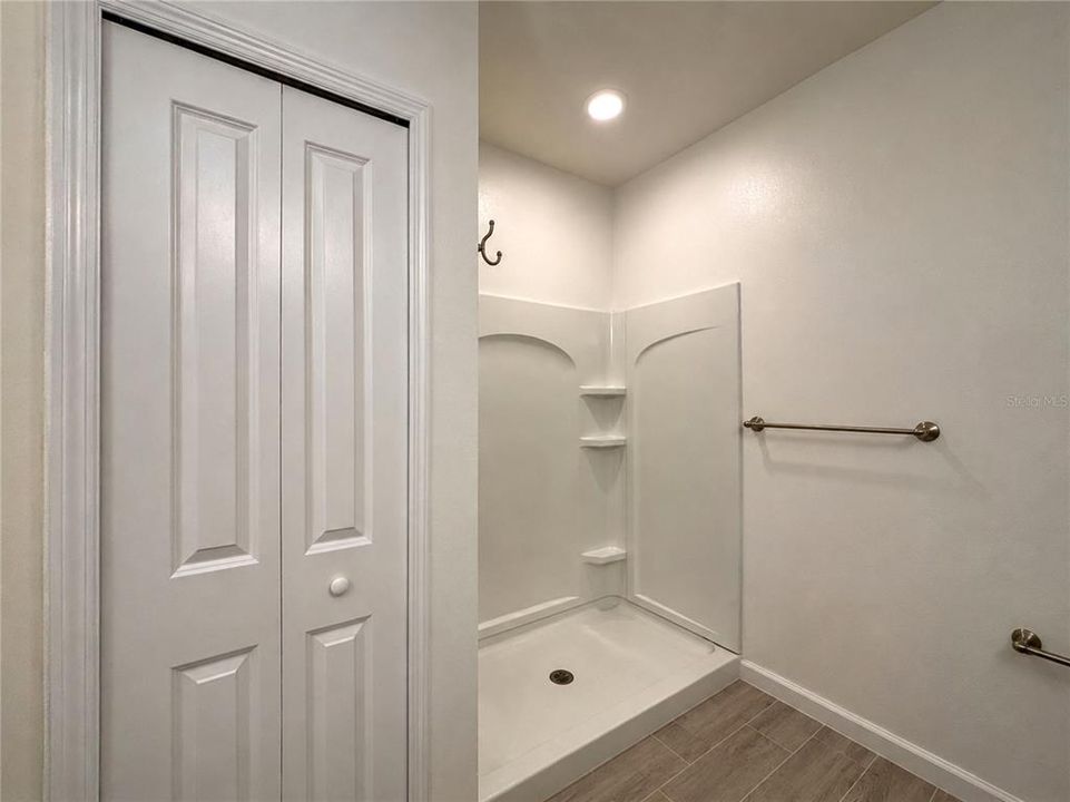 В аренду: $1,995 (3 спален, 2 ванн, 1144 Квадратных фут)
