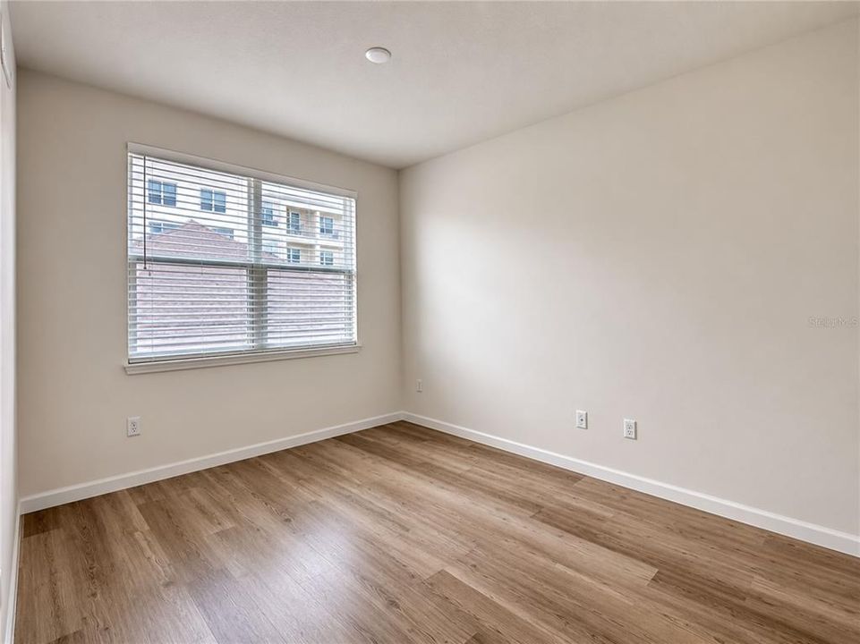 В аренду: $1,995 (3 спален, 2 ванн, 1144 Квадратных фут)