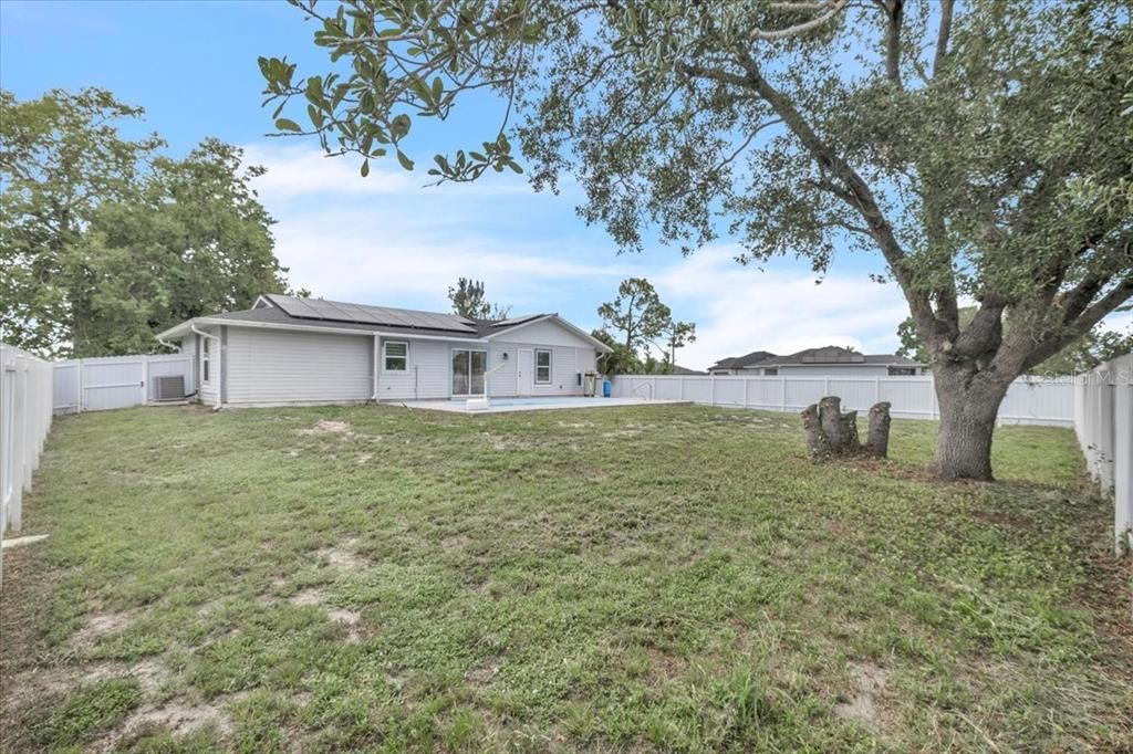 For Sale: $259,000 (3 beds, 2 baths, 1116 Square Feet)
