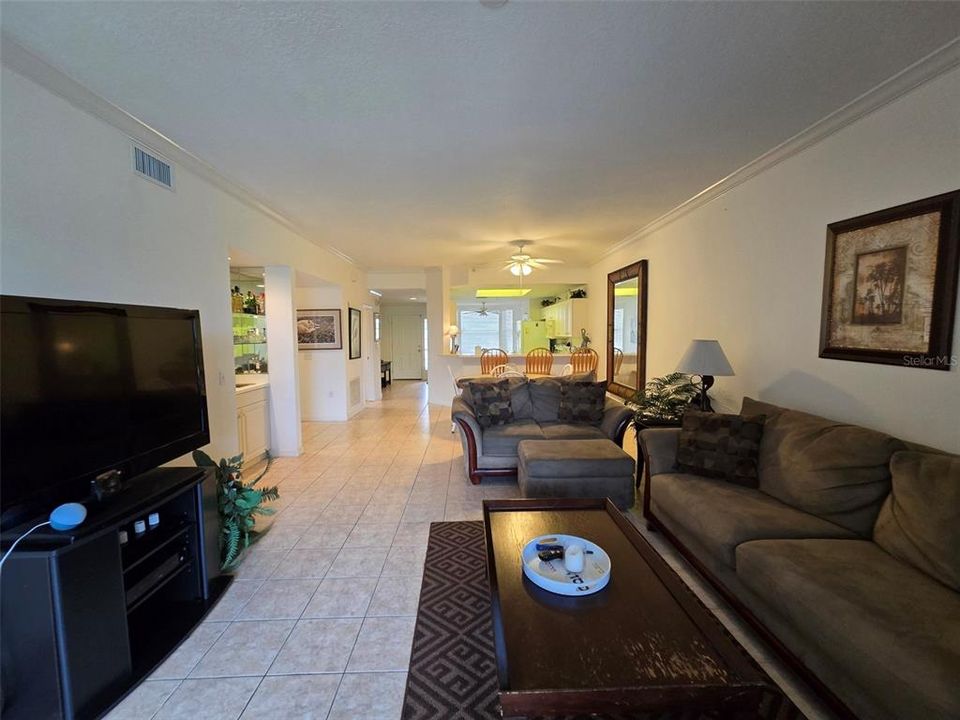 For Rent: $4,200 (2 beds, 2 baths, 1684 Square Feet)
