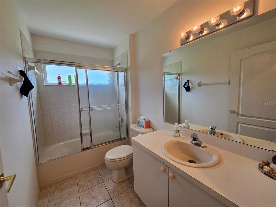 For Rent: $4,200 (2 beds, 2 baths, 1684 Square Feet)