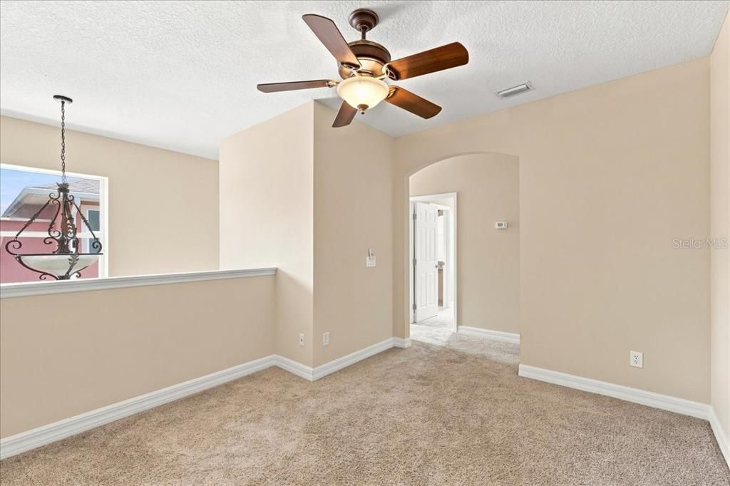 For Rent: $2,850 (3 beds, 3 baths, 1802 Square Feet)