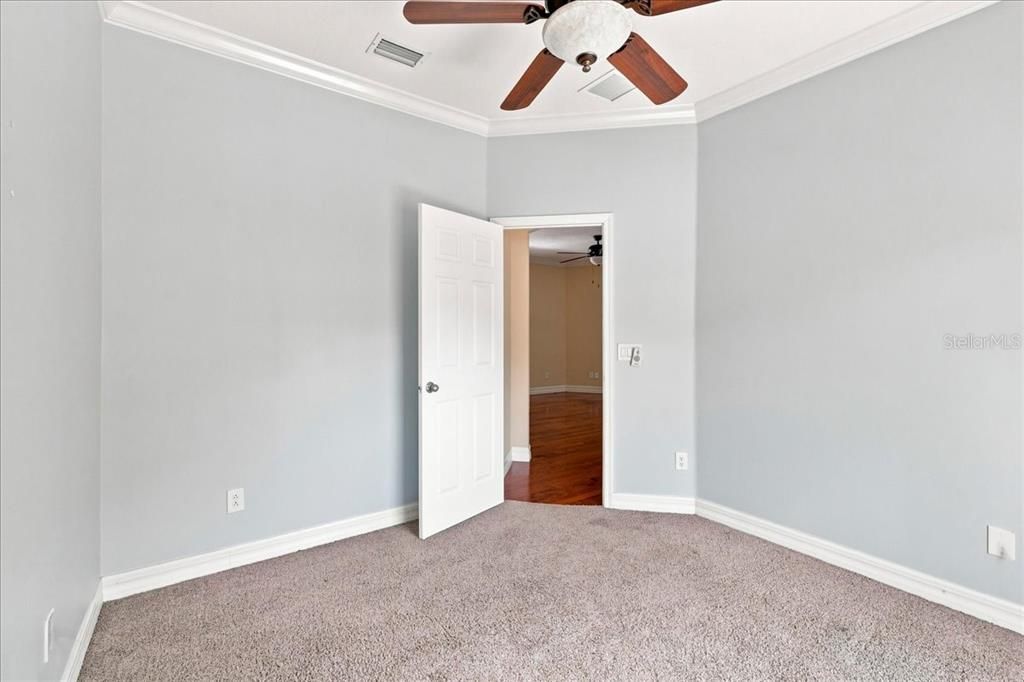For Rent: $2,850 (3 beds, 3 baths, 1802 Square Feet)