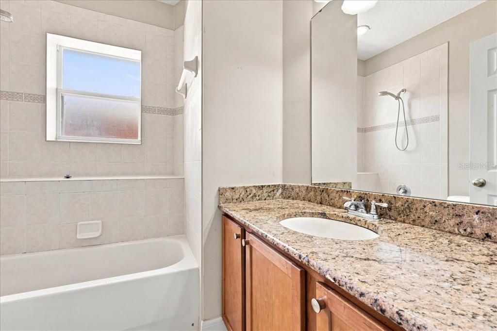 For Rent: $2,850 (3 beds, 3 baths, 1802 Square Feet)