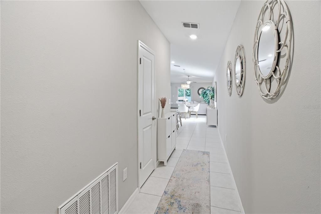 For Sale: $319,900 (3 beds, 2 baths, 1451 Square Feet)