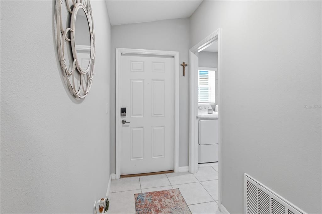 For Sale: $319,900 (3 beds, 2 baths, 1451 Square Feet)