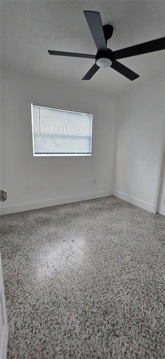 For Rent: $2,400 (3 beds, 2 baths, 1712 Square Feet)