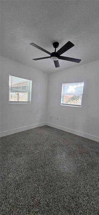 For Rent: $2,400 (3 beds, 2 baths, 1712 Square Feet)