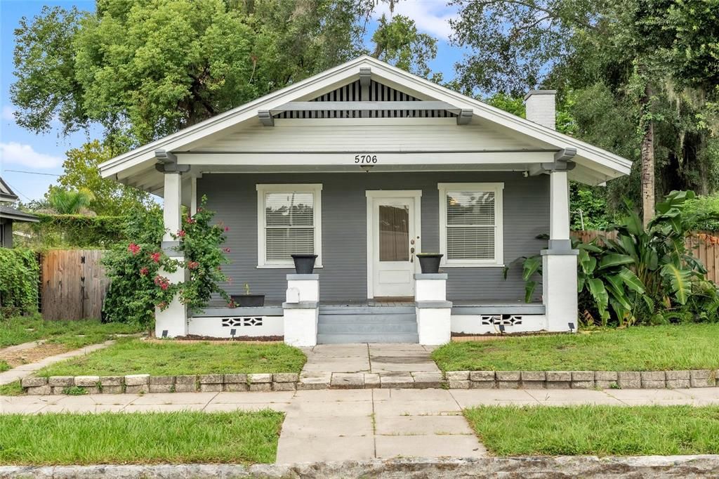 For Sale: $344,900 (3 beds, 1 baths, 1156 Square Feet)