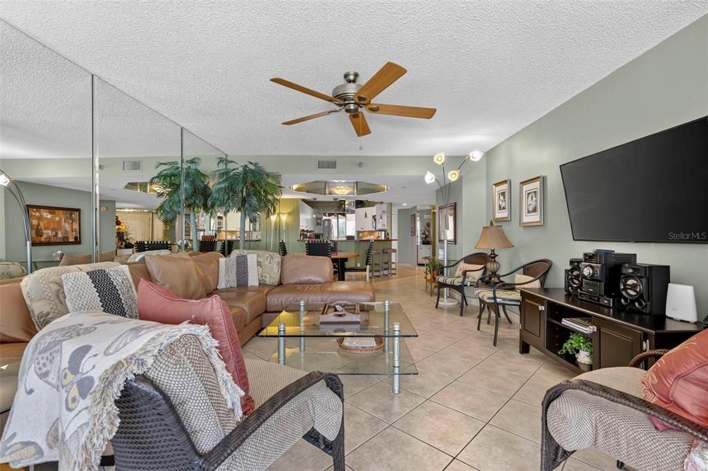 For Rent: $5,200 (2 beds, 2 baths, 1570 Square Feet)