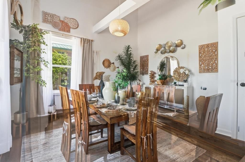На продажу: $1,249,000 (2 спален, 2 ванн, 1906 Квадратных фут)