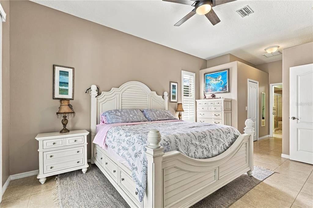 For Sale: $600,000 (4 beds, 3 baths, 2214 Square Feet)