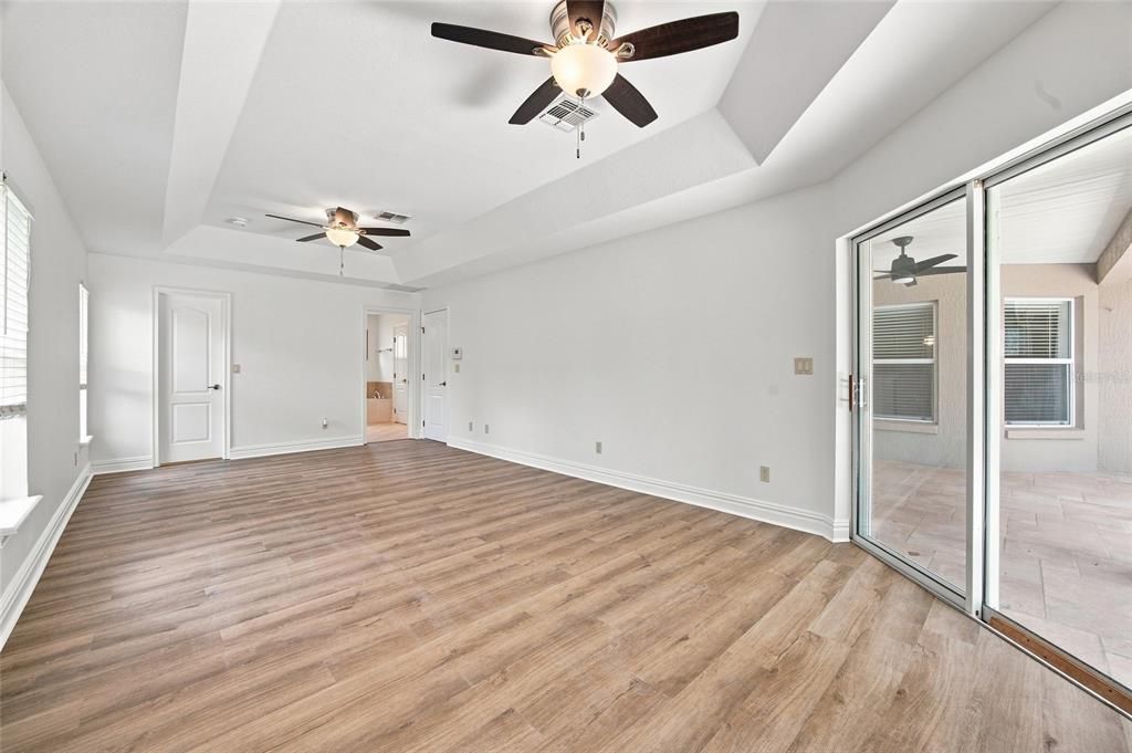 For Sale: $449,000 (3 beds, 2 baths, 2037 Square Feet)