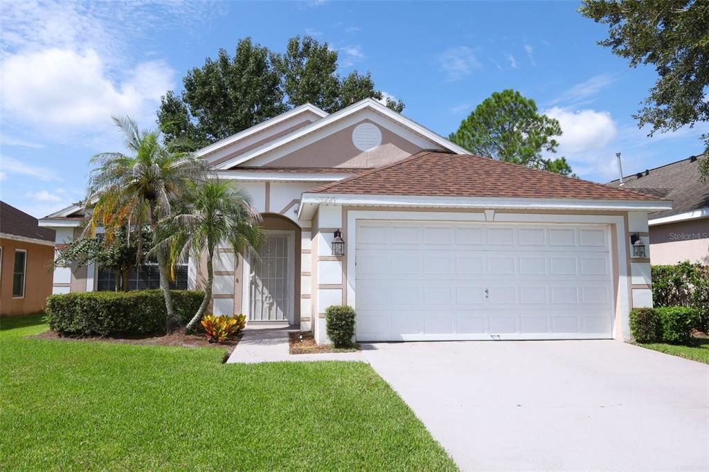 For Sale: $355,000 (3 beds, 2 baths, 1501 Square Feet)