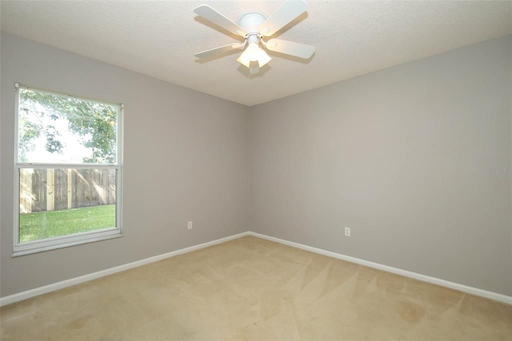 For Sale: $355,000 (3 beds, 2 baths, 1501 Square Feet)