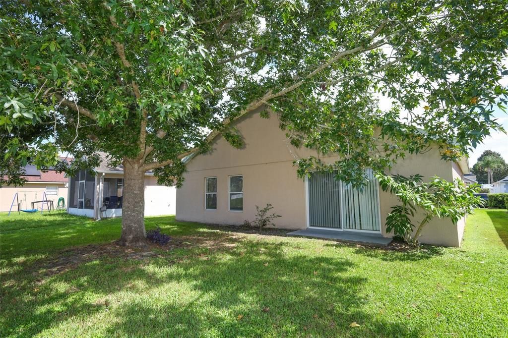 For Sale: $355,000 (3 beds, 2 baths, 1501 Square Feet)