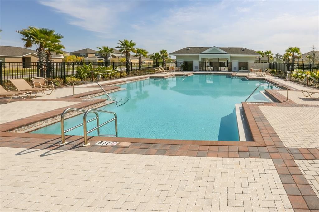 For Sale: $359,000 (3 beds, 2 baths, 1577 Square Feet)