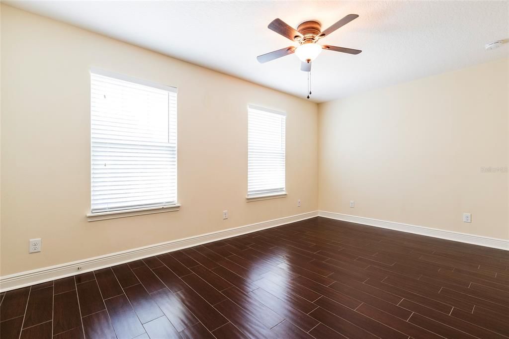 For Rent: $2,750 (3 beds, 2 baths, 1742 Square Feet)