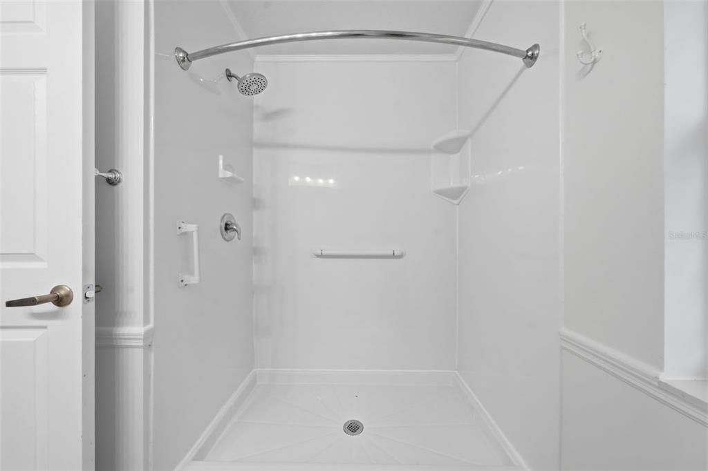 For Sale: $249,900 (3 beds, 2 baths, 1538 Square Feet)