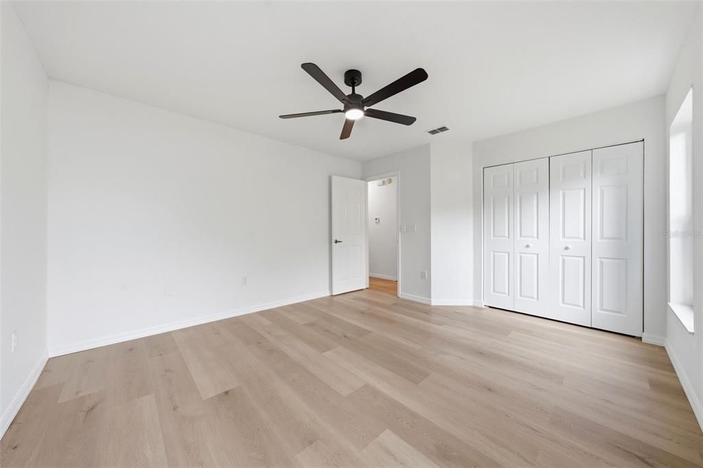For Sale: $249,900 (3 beds, 2 baths, 1538 Square Feet)