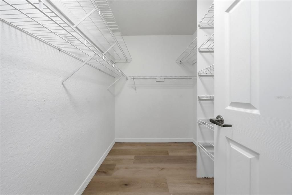 For Sale: $249,900 (3 beds, 2 baths, 1538 Square Feet)